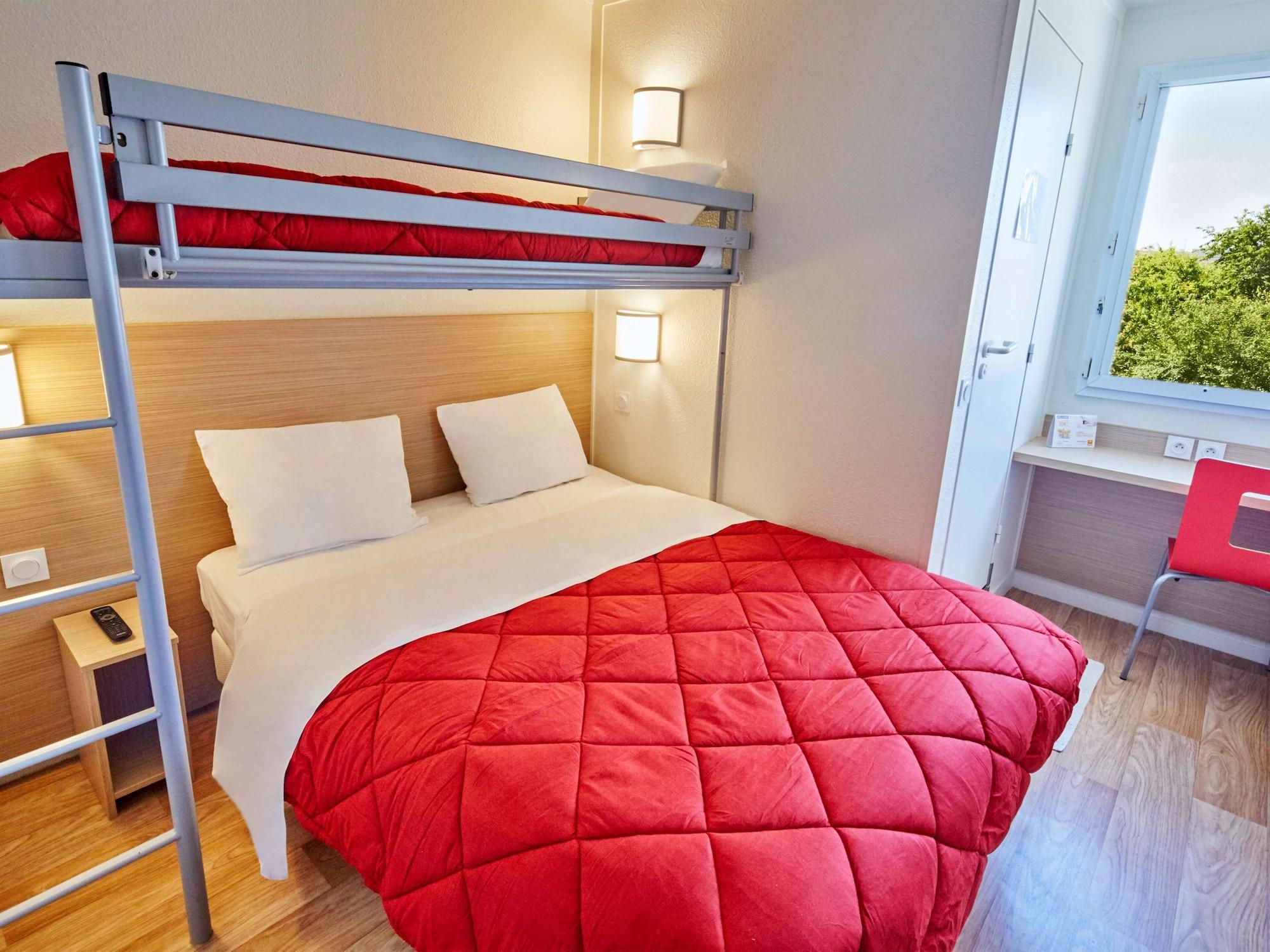 Premiere Classe Saint Christophe Hotel *