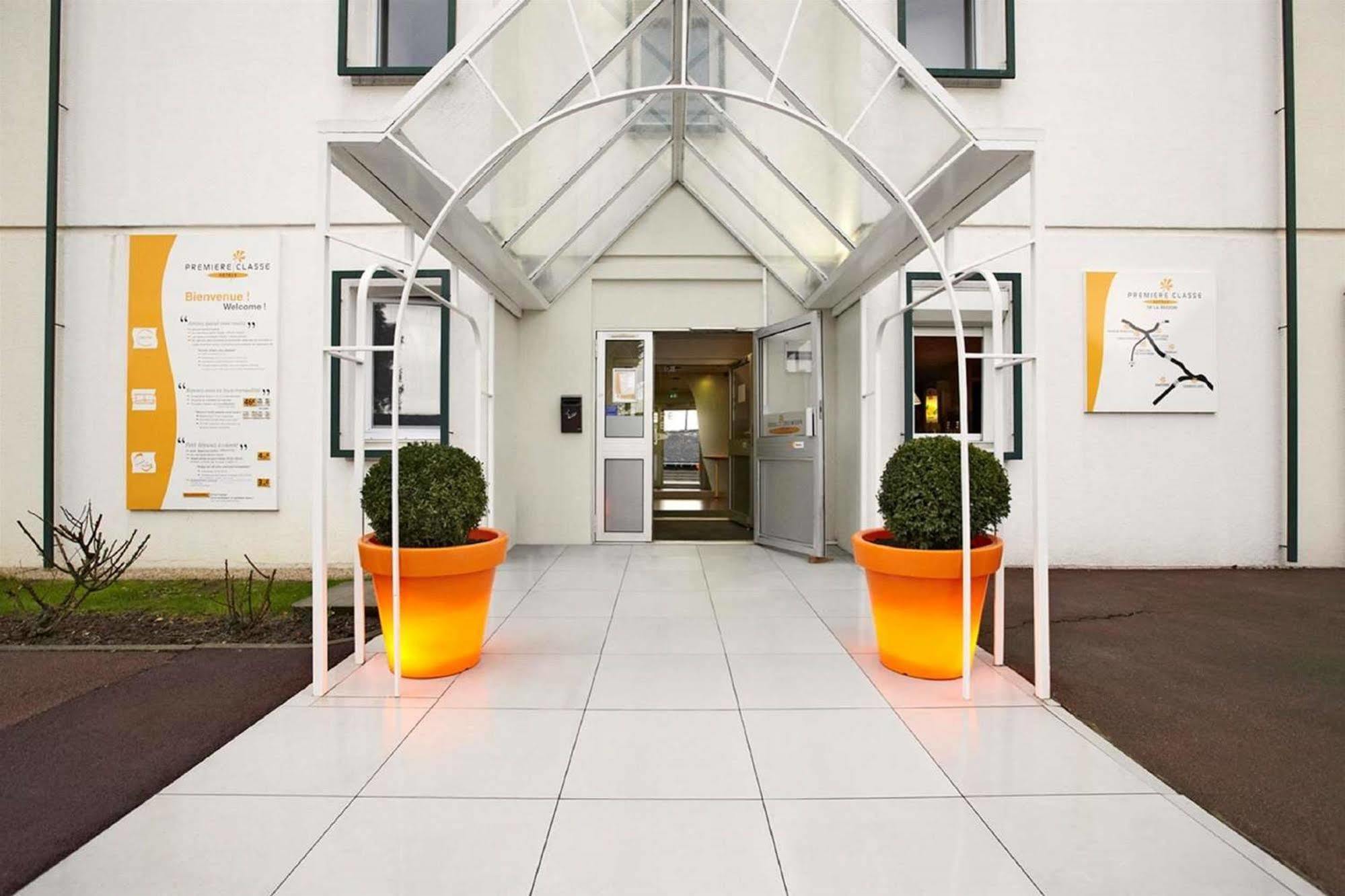 Premiere Classe Saint Christophe Hotel